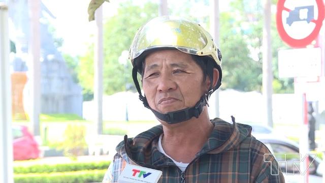 Ông Nguyễn Văn Đông - Thành phố Thanh Hóa: nhiều người vẫn không có ý thưc tự giác đội mũ bảo hiểm, thậm chí đội mũ thời trang không bảo đảm chất lượng, cần tuyên truyền nâng cao ý thức đảm bảo tính mạng.