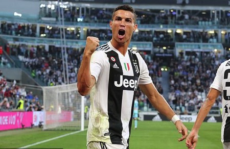 C.Ronaldo đã kể lại khá chi tiết quá trình sự việc
