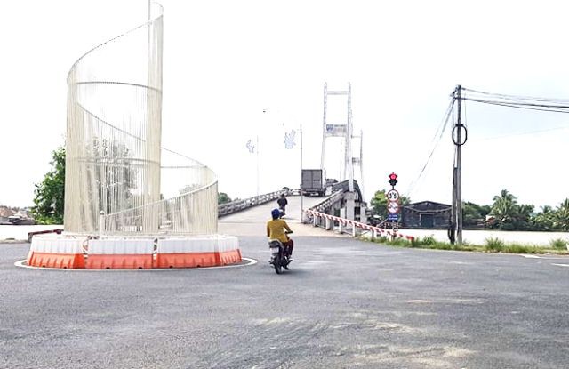 Cầu Rạch Ráng bắc qua sông Ông Đốc (huyện Trần Văn Thời, tỉnh Cà Mau). (Ảnh: CTV)