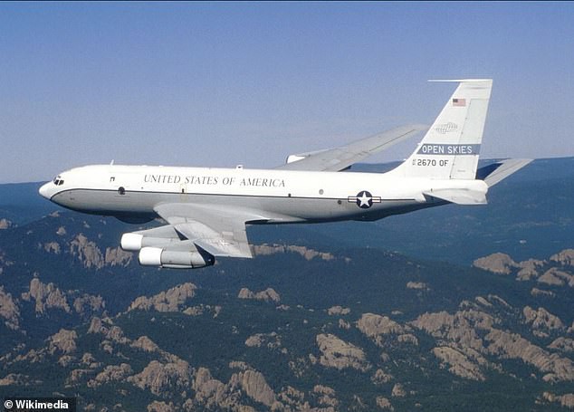 Máy bay OC-135 của Mỹ (Ảnh: Wikimedia)