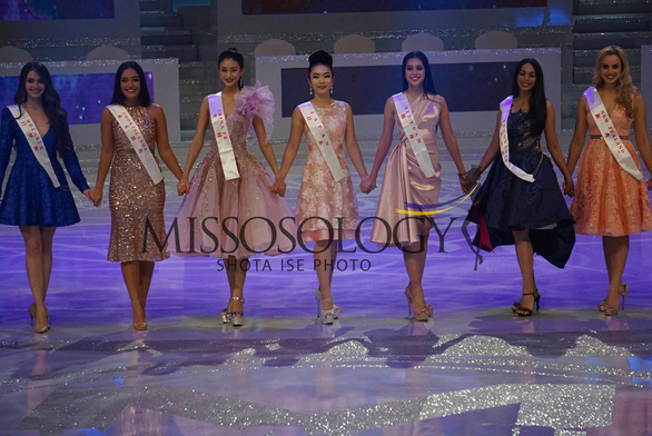 Tiểu Vy cùng top 30 Miss World 2018 - Ảnh: Missosology