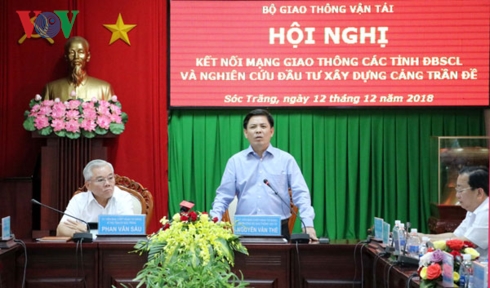 Bộ trưởng Bộ GTVT Nguyễn Văn Thể phát biểu tại hội nghị.