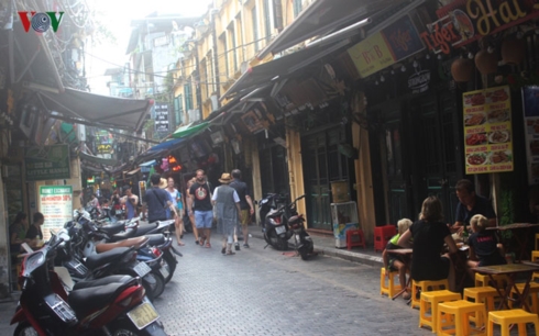 Việc giãn dân ở phố cổ Hà Nội vẫn  &quot;bế tắc” (ảnh minh họa)