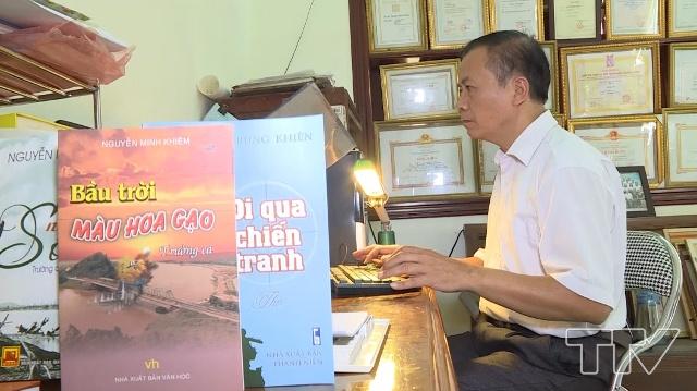 Nhà thơ Nguyễn Minh Khiêm (Hội viên Hội Nhà văn Việt Nam) nói:  &quot;Tư tưởng của Bác trong Di chúc là bằng bất cứ giá nào cũng phải giành độc lập, tự do; phải mamg lại cơm no áo ấm cho nhân dân và giữ vững sự đoàn kết, nhất trí trong Đảng. Trong mấy chục năm cầm bút, tôi luôn cố gắng góp phần hun đúc tinh thần dân tộc &quot;