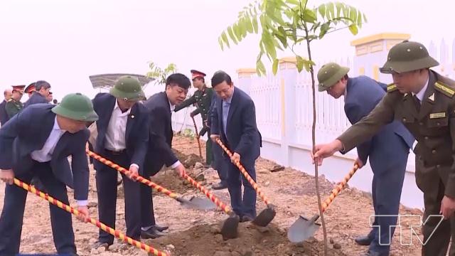 Huyện Hà Trung phát động tết trồng cây                                                                    “ Đời đời nhớ ơn Bác Hồ” Xuân Kỷ Hợi 2019