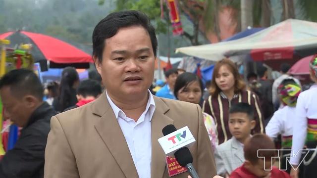 &Ocirc;ng Phạm Văn Sơn, Trưởng BQL Khu di t&iacute;ch lịch sử văn h&oacute;a danh lam thắng cảnh hang B&agrave;n B&ugrave;: Năm nay để thu h&uacute;t du kh&aacute;ch về tham dự chủ yếu l&agrave; tham gia b&oacute;ng chuyền mở rộng ở c&aacute;c bản hội, c&aacute;c huyện bạn. Qu&aacute; tr&igrave;nh tổ chức thi đấu k&eacute;o d&agrave;i 2,3 ng&agrave;y tạo kh&ocirc;ng kh&iacute; thể thao của c&aacute;c bản hội về tham dự.