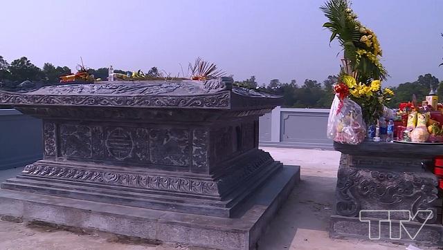 Khu lăng mộ Minh Đô Vương Trịnh Doanh được xây dựng trên diện tích 4,5 ha