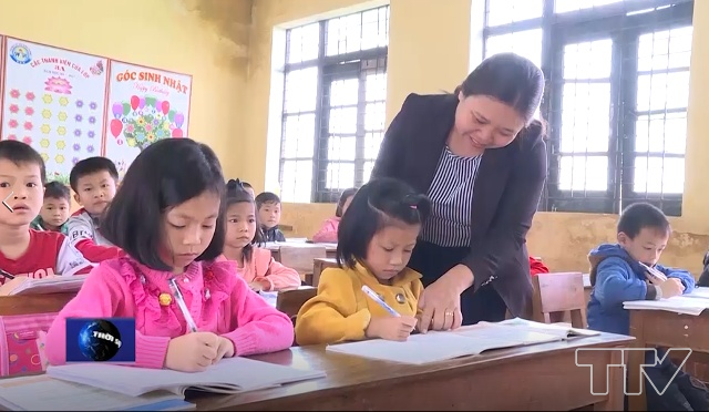 đẩy mạnh hơn nữa việc tuy&ecirc;n truyền ph&aacute;p luật, n&acirc;ng cao tr&aacute;ch nhiệm, sự chung tay g&oacute;p sức to&agrave;n x&atilde; hội, để trẻ em được sống v&agrave; học tập trong m&ocirc;i trường an to&agrave;n, kh&ocirc;ng c&oacute; bạo lực.