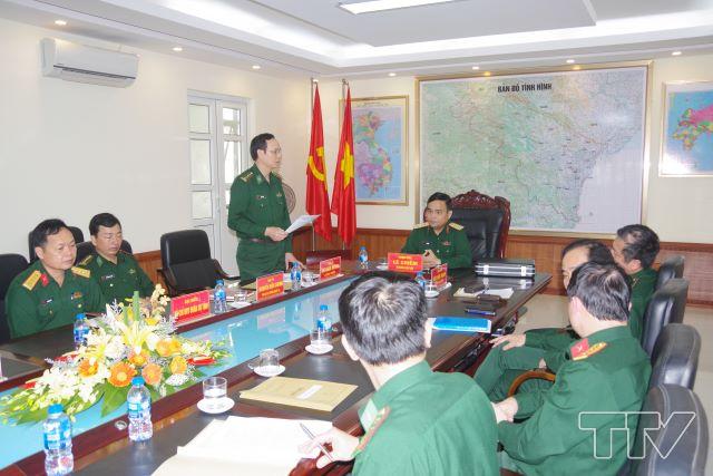 Đại tá Lê Văn Hùng báo cáo kết quả thực hiện nhiệm vụ trong đấu tranh phòng chống tội phạm ma túy, buôn lậu và gian lận thương mại 