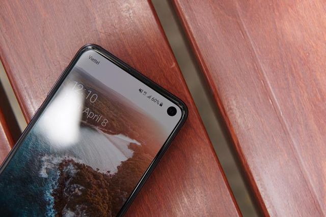 Galaxy S10e
