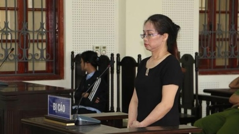 Bị cáo Trần Thị Oanh tại tòa.
