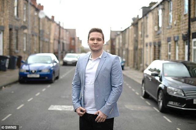 Nathan Winch, 28 tuổi, sống tại thị trấn Barnsley tuyên bố rằng từ nay anh không cần phải làm việc nữa sau khi đã tự học trên YouTube để trở thành ông trùm bất động sản.