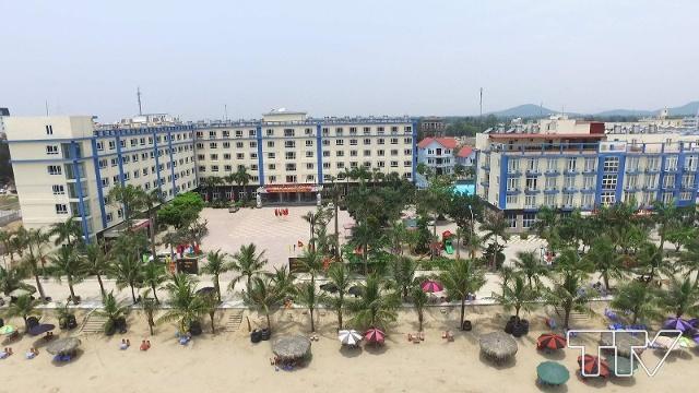 Mùa du lịch 2019, dự kiến có thêm 10 khách sạn với khoảng 1.000 phòng nghỉ được đưa vào hoạt động, nâng tổng số phòng nghỉ tại Hải Tiến lên gần 6.000 phòng
