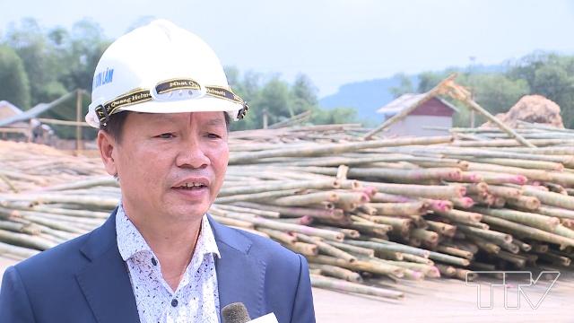 Ông Cao Văn Sơn, Giám đốc Công ty TNHH Sơn Lâm:  Ngay sau khi đoàn công tác của tỉnh phát hiện việc nước thải nhà máy chảy ra môi trườn g, công ty đã cho người bịt đường ống, đồng thời cho người trực 24/24h để kịp thời xử lý những sự cố.