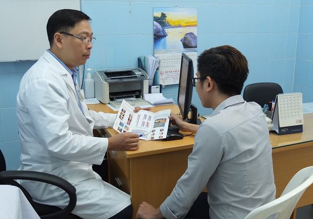 Bác sĩ sẽ thăm khám, siêu âm mạch máu miễn phí để tư vấn cho người bệnh