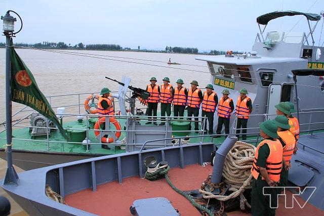 Hải đội 2 BĐBP Thanh Hóa triển khai nhiệm vụ tìm kiếm cứu nạn trên biển