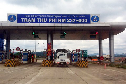 Trạm thu phí Km237 cao tốc Nội Bài-Lào Cai. Ảnh: Báo Giao thông