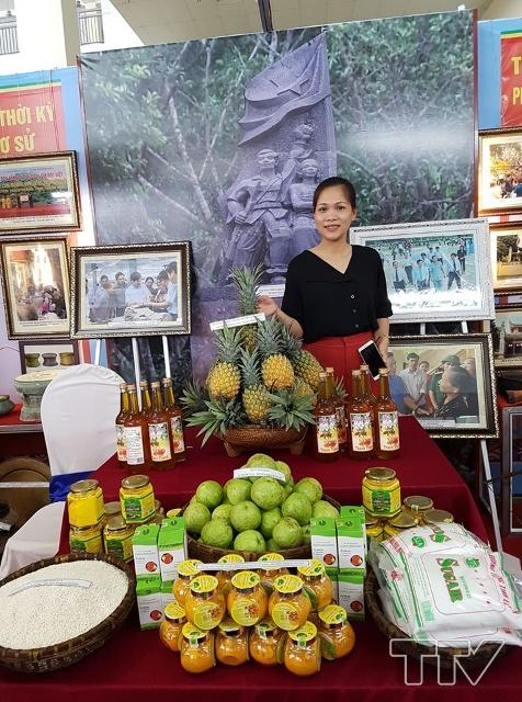 Huyện Thạch Thành có nhiều sản vật phong phú như mía Kim Tân, ổi Thành Tâm, dứa, mật ong  …