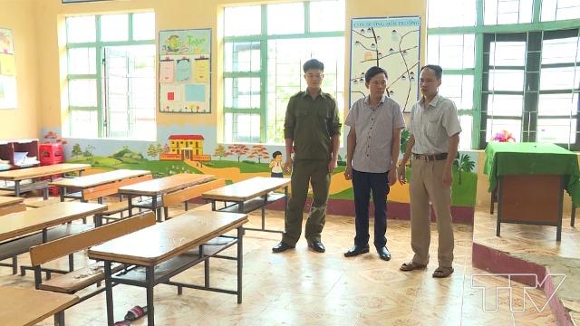 Những thầy cô giáo trường Tiểu học Đồng Lương vẫn chưa hết bàng hoàng khi kể lại vụ việc xảy ra vào khoảng 8h30p ngày 3/5. 