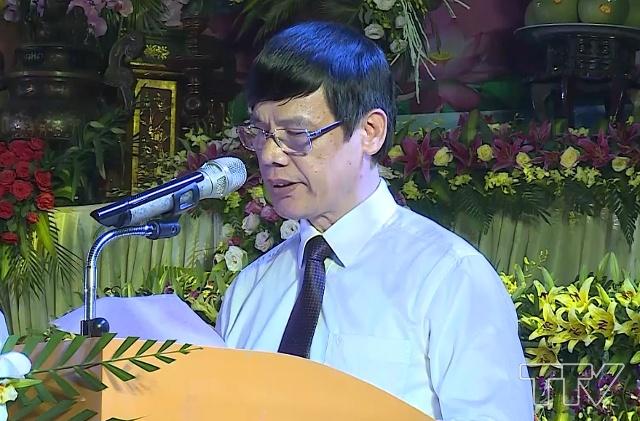 Đồng chí Nguyễn Đình Xứng, Phó Bí thư Tỉnh ủy, Chủ tịch UBND tỉnh phát biểu tại buổi lễ