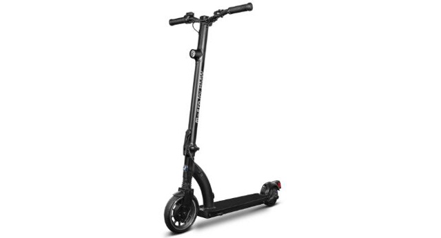 BMW E-Scooter là mẫu xe hợp tác phát triển với hãng Micro và sẽ ra mắt từ tháng 9 năm nay.