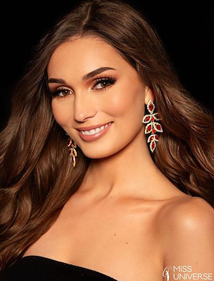 Katja Stokholm - người đẹp mang hai dòng máu Đan Mạch và Nga. Ảnh: Miss Universe.