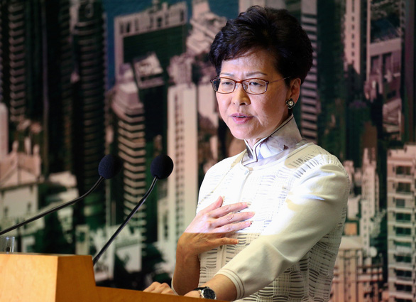 Trưởng đặc khu kinh tế Hong Kong, Lâm Trịnh Nguyệt Nga (Carrie Lam) - Ảnh: REUTERS