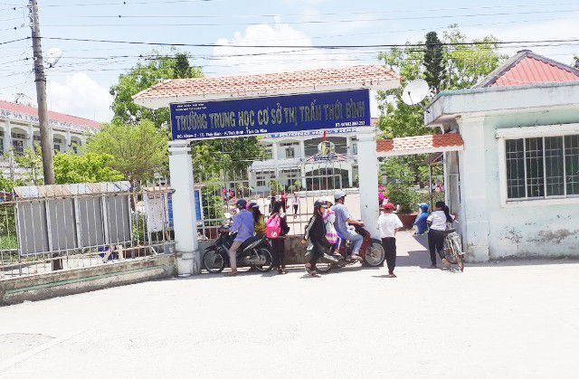 Trường THCS thị trấn Thới Bình (huyện Thới Bình, tỉnh Cà Mau), nơi thầy giáo Tô Hoàng Sơn công tác.