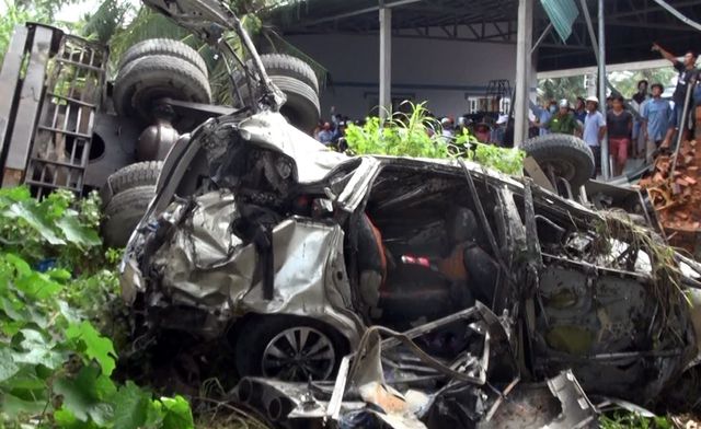 T&iacute;nh đến thời điểm hiện tại, vụ tai nạn nghi&ecirc;m trọng n&agrave;y đ&atilde; c&oacute; 3 người tử vong