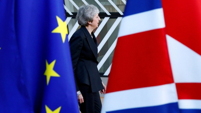 Trong khi nước Anh bước vào cuộc đua gay cấn cho “ghế” Thủ tướng, EU tái khẳng định không đàm phán lại thỏa thuận Brexit. Ảnh: Reuters
