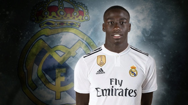 Real Madrid chiêu mộ thành công Ferland Mendy. (Ảnh: Marca)