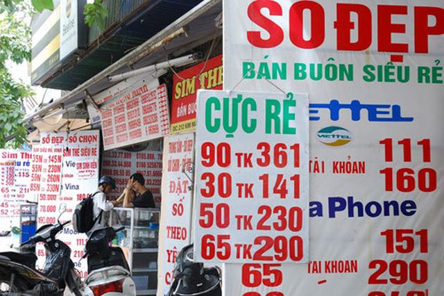 SIM kích hoạt sẵn vẫn khá phổ biến tại các thành phố lớn.
