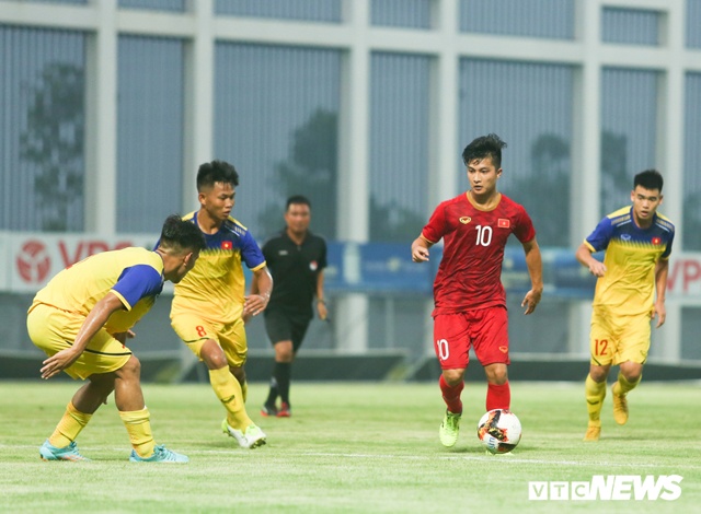 Martin Lo là nhân tố sáng giá của U23 Việt Nam. (Ảnh: Hồng Nam)