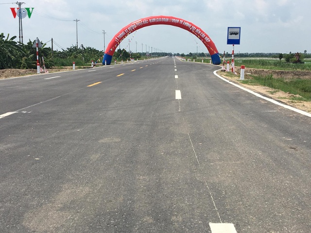 Dự án đầu tư xây dựng đường trục Bắc – Nam của tỉnh Hải Dương có tổng chiều dài khoảng 60 km đi qua 2 thành phố Chí Linh, Hải Dương, 2 huyện Ninh Giang và Nam Sách.