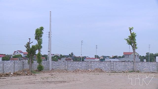 Công trình san lấp trái phép trên đất nông nghiệp tại khu vực ruộng Tám sào, thuộc thôn 1, xã Nga Mỹ, huyện Nga Sơn.