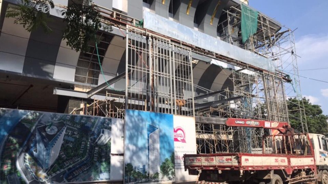 Dự án Tháp Doanh nhân tiếp tục lỗi hẹn với khách hàng.