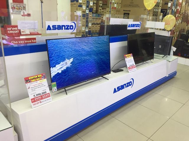 Nhiều sản phẩm của Asanzo đã được dọn khỏi kệ các siêu thị. Ảnh: Đại Việt