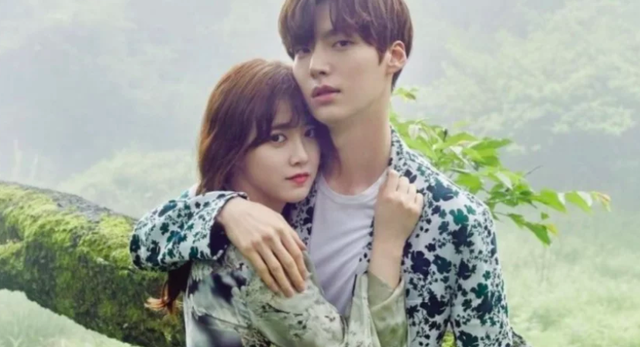 Ahn Jae Hyun và Goo Hye Sun mới kết hôn được 3 năm.