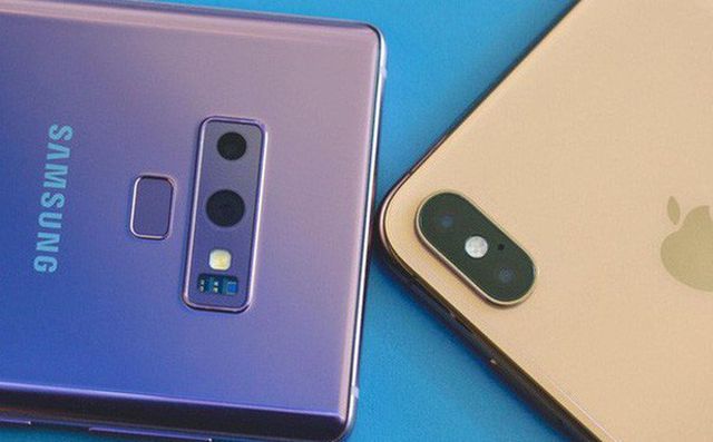 Samsung và Apple bị kiện vì phát hiện thấy tần số vô tuyến cao vượt quy định trên một số dòng sản phẩm.