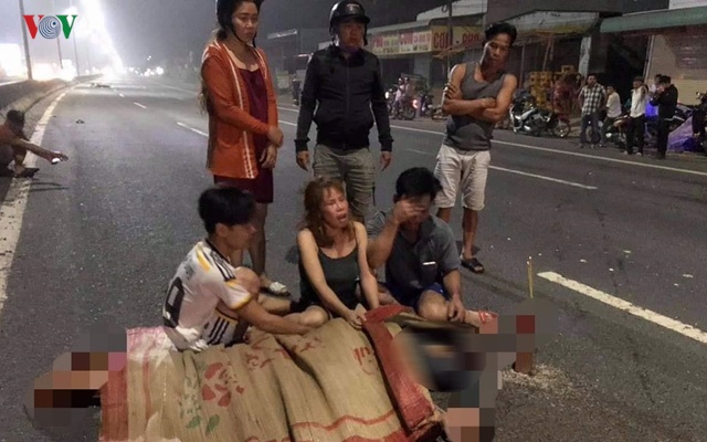 Nam thanh niên tử vong sau khi tông vào cột điện giữa dải phân cách trên Quốc lộ 51.