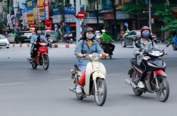 Hà Nội đêm và sáng sớm trời lạnh
