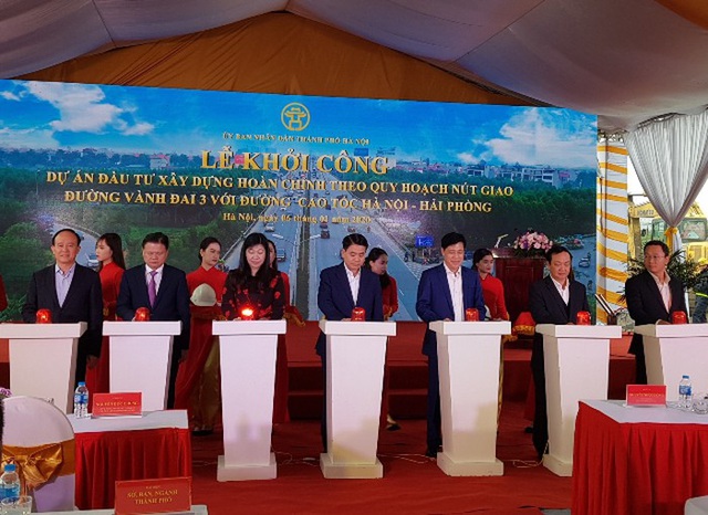 Lãnh đạo TP Hà Nội và Bộ GTVT nhấn nút khởi công dự án hoàn thiện nút giao vành đai 3 và cao tốc Hà Nội - Hải Phòng