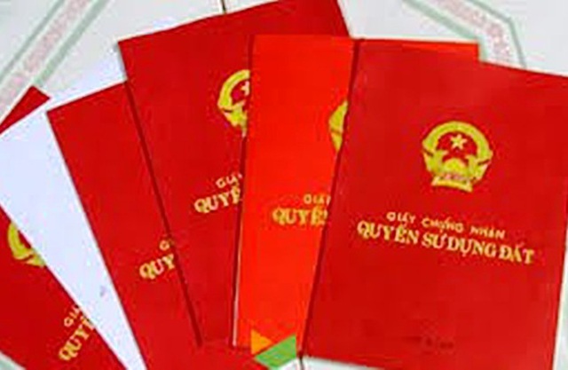 B&igrave;nh Định xuất hiện t&igrave;nh trạng l&agrave;m giả sổ đỏ (ảnh minh họa).