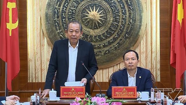 đồng chí Trương Hoà Bình, Uỷ viên Bộ Chính trị, Phó Thủ tướng Thường trực Chính phủ phát biểu tại buổi làm việc.
