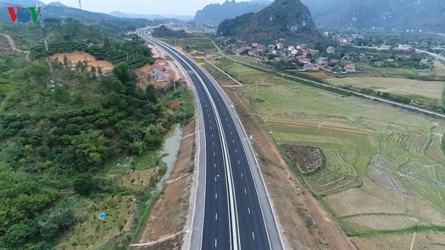 Tuyến cao tốc Bắc Giang – Lạng Sơn chính thức vận hành bắt đầu từ 0h ngày 15/1/2020