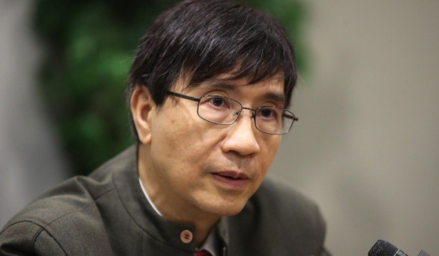 Giáo sư Yuen Kwok-yung tại Đại học Hong Kong. Ảnh:  SCMP