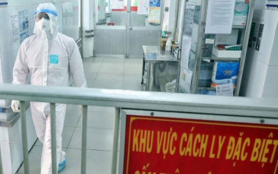 6 người Trung Quốc  đều c&oacute; sức khỏe tốt, sau 14 ng&agrave;y theo d&otilde;i.