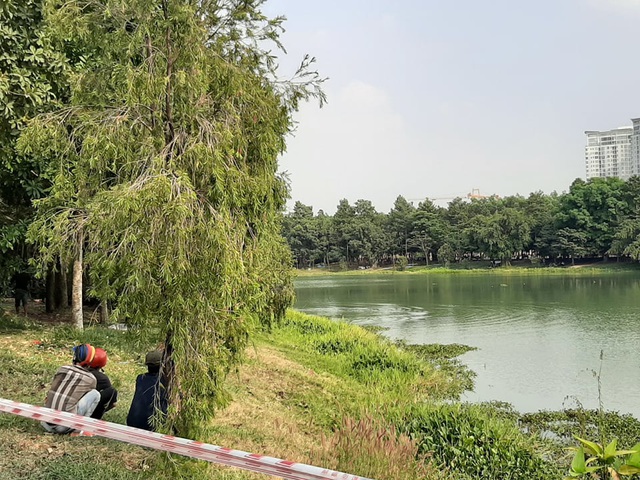 Hồ nước xảy ra sự cố khiến 2 người tử vong.