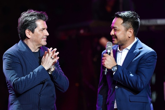 Nghệ sĩ Thomas Anders - ban nhạc Modern Talking và ông Nguyễn Thùy Dương, Chủ tịch IB Group.