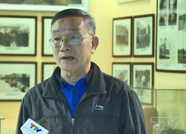  Nhà văn Nguyễn Thiện Phùng  Hội viên Hội Văn học nghệ thuật Thanh Hóa:  &quot;Tôi có suy nghĩ về giáo dục cho thế hệ sau rất cần thiết, đặc biệt là sự hy sinh cao cả của cha ông. Tôi nghĩ viết được càng nhiều, càng tốt, để cho các cháu thế hệ sau tự hòa và hiểu rằng quê hương có nhiều người anh hùng, từ xưa đến nay)